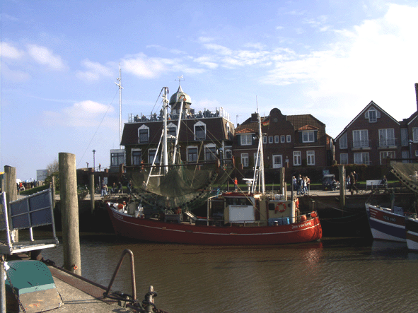 Neuharlingersiel (Copyright by Reinhard Kühsel)